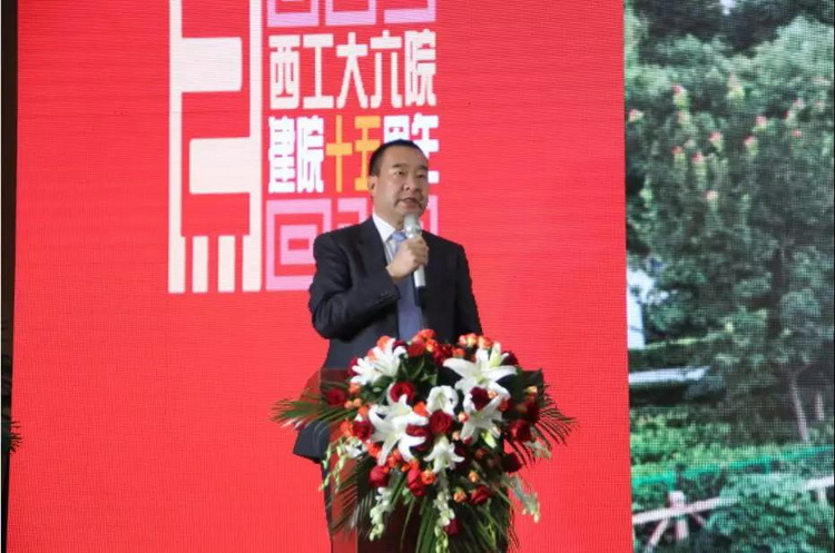 5bc5b49410778.jpg 666.jpg