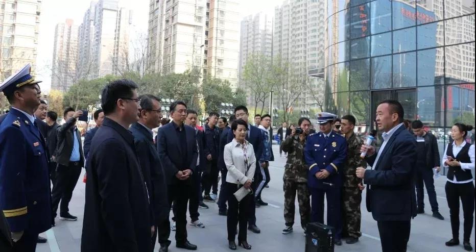 5cad98eb57737.jpg 5cad98eb57737.jpg